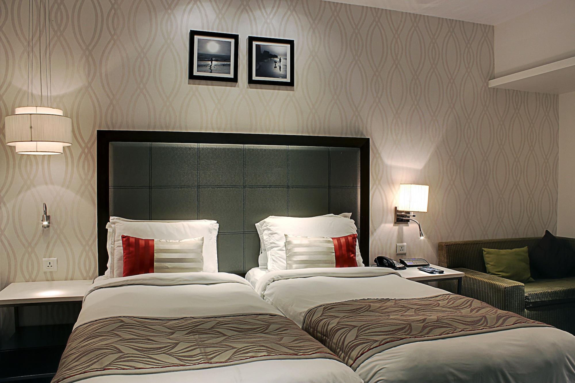 מומביי The Sahil Hotel מראה חיצוני תמונה