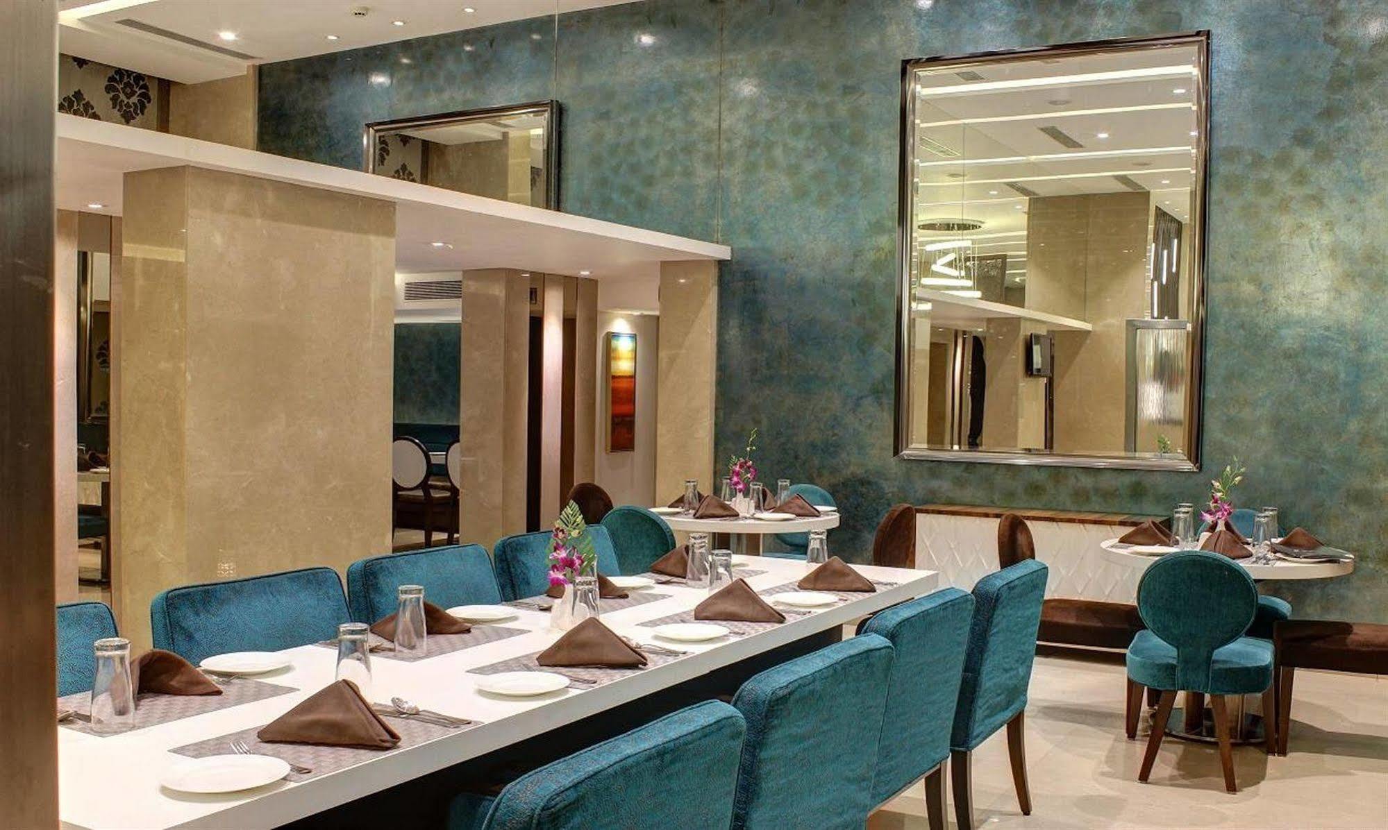מומביי The Sahil Hotel מראה חיצוני תמונה